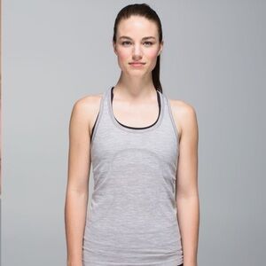 Lululemon Run: Swiftly Tech Racerback
Heathered Medium Grey- Size 6